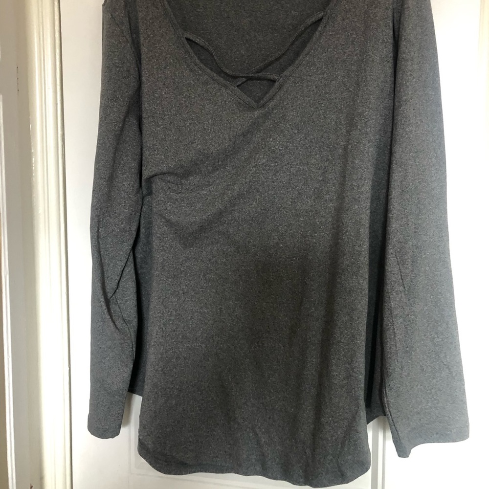 Gray criss cross neck line, gray long sleeve